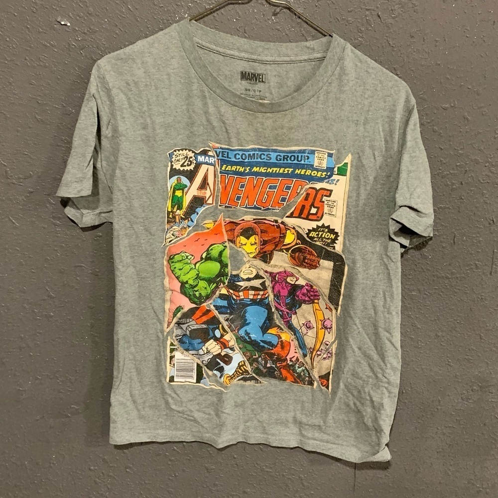 Mens Avengers Tshirt